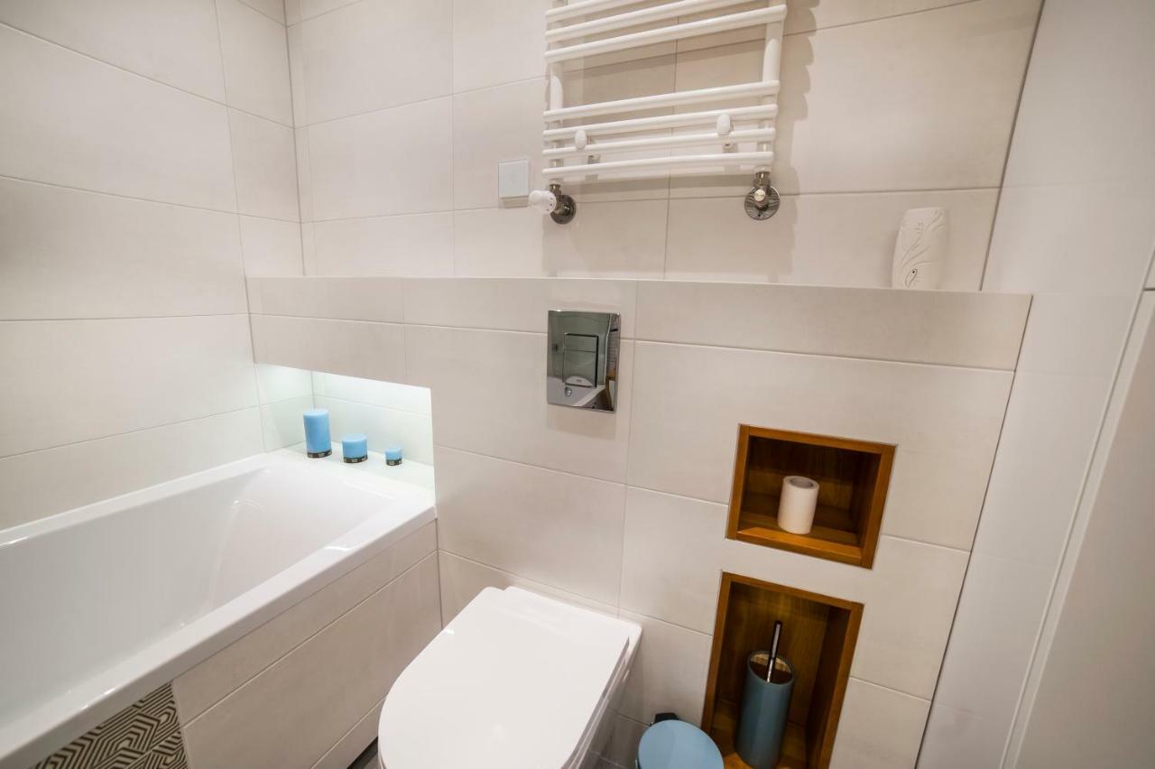 Ferienwohnung Urban Apart Uniejów Exterior foto